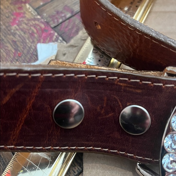 Leatherock Brown Belt with Silver Peace Buckle long marked - Picture 3 of 7